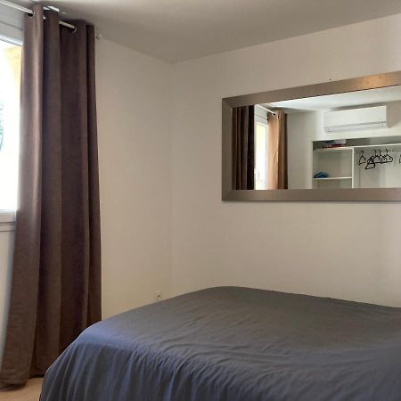 T2 30 M2 Avec Jardin Proche Des Plages Bandol Luaran gambar