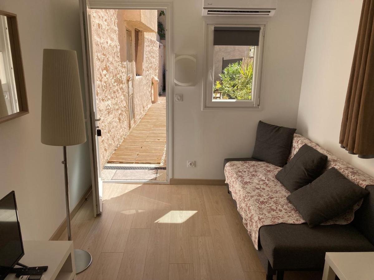 T2 30 M2 Avec Jardin Proche Des Plages Bandol Luaran gambar
